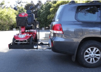How to correctly attach a towbar to a car for transporting mobility scooters and wheelchairs